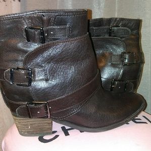Jessica Simpson Boot with buckles